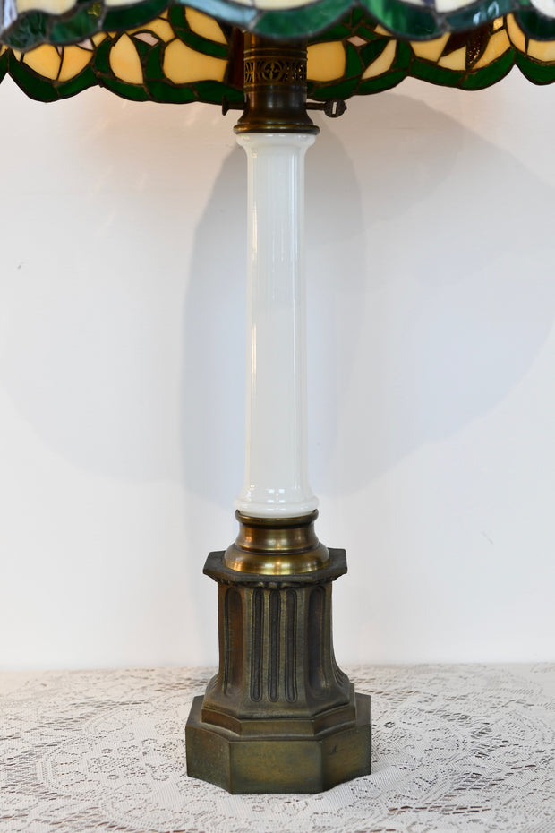 Tiffany Style Stained Glass Table Lamp