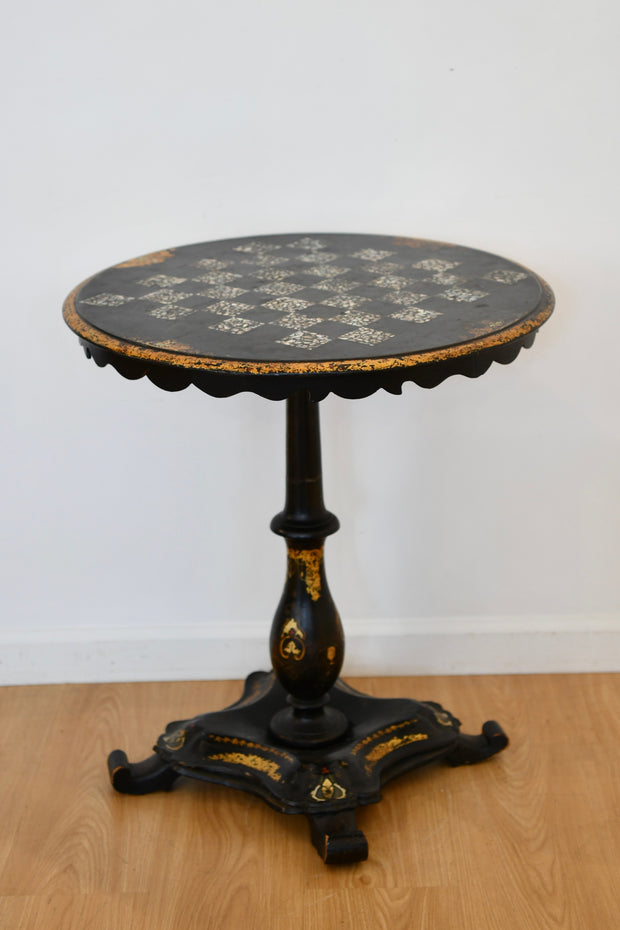 Victorian Mother of Pearl Round Inlaid Tilt Top Games Table