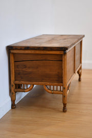 Aesthetic Blanket Chest