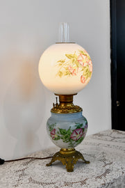 Antique Electrified Gone With the Wind Lamp