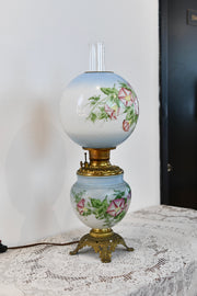 Antique Electrified Gone With the Wind Lamp