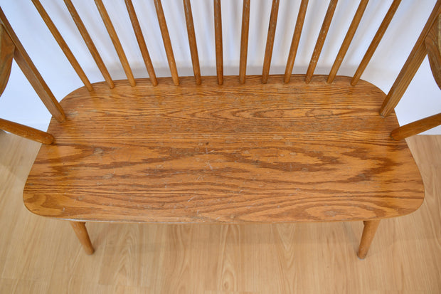 Windsor-Style Spindle Back Bench