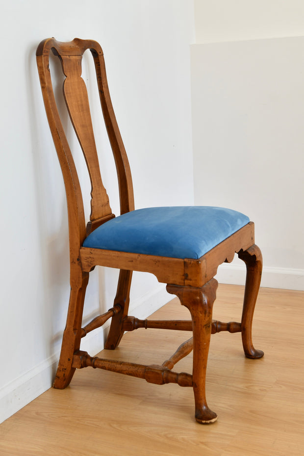 Antique Queen Anne Maple Chair