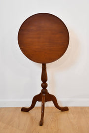 Cherry Queen Anne Tilt Top